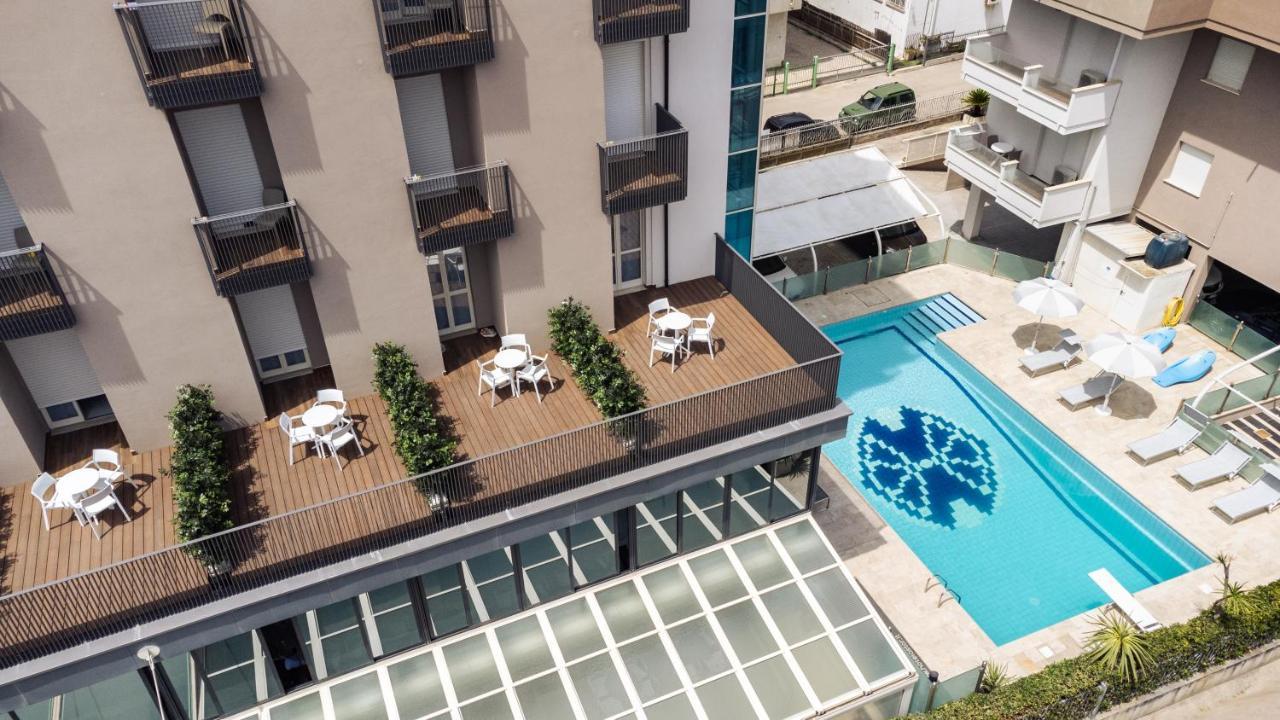 Hotel Astor Alba Adriatica Exteriér fotografie